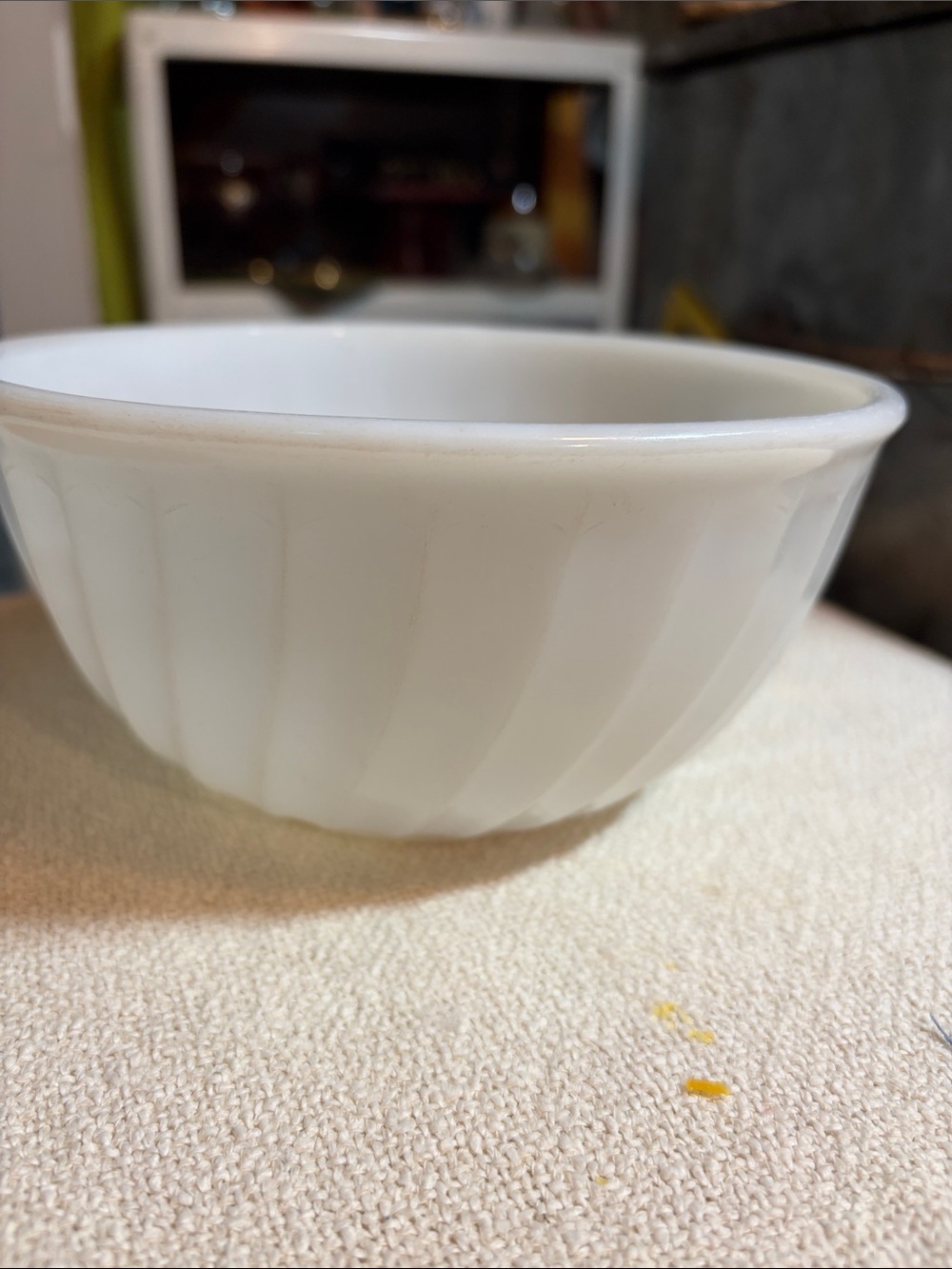 Vintage Fire-King Anchorwhite Swirl 7” Mixing Bowl Block Letter Stamp 1950s